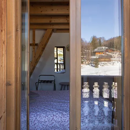 Le Saint Jo - La Feclaz Bed & Breakfast *